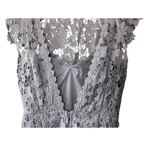 Paper Dolls Scalloped Edge Open Back Lilac Purple Lace Knee Length Dress Sz 12 - Picture 7 of 11